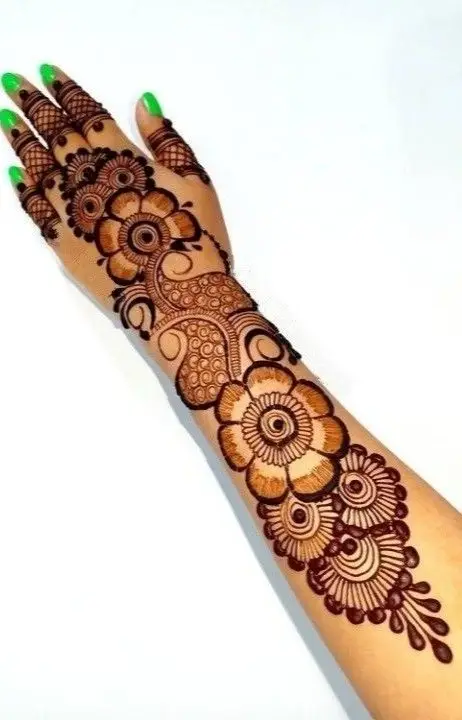 arabic-mehndi-designs-back-hand-10 Arabic Mehndi Designs Back Hand