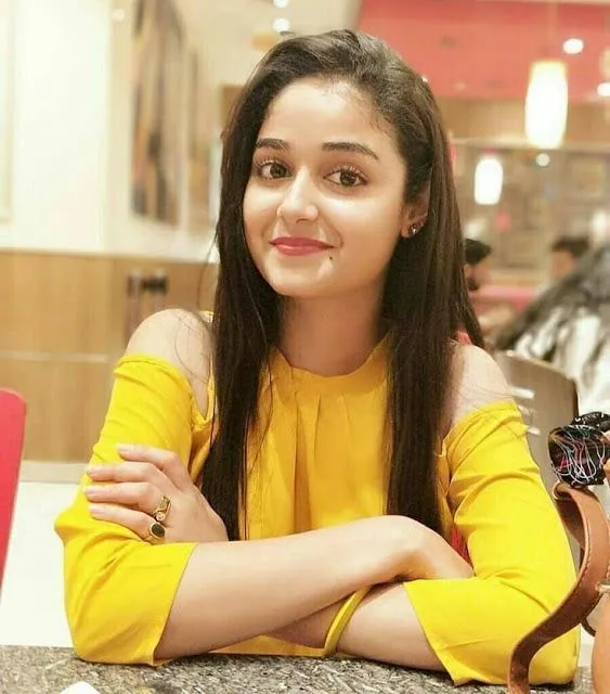 Simple Girl Photo For Dp