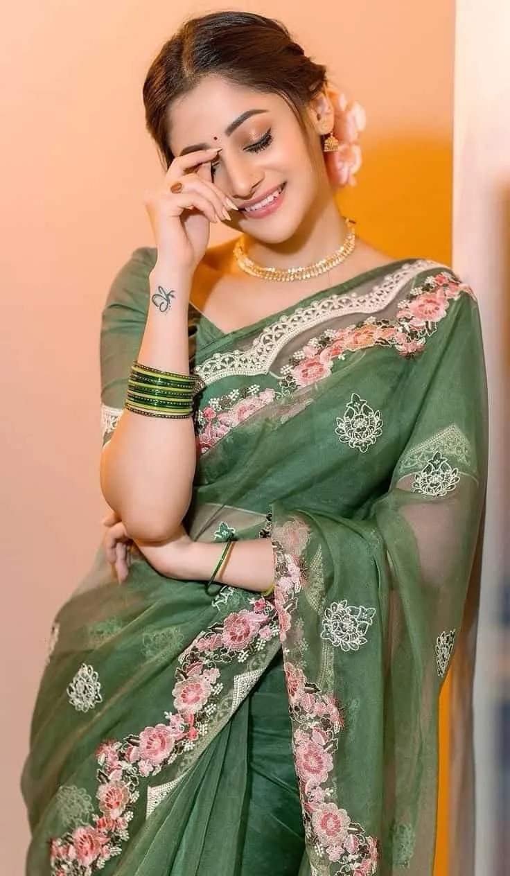 simple-girl-pic-download-3 Simple Girl Pic Download