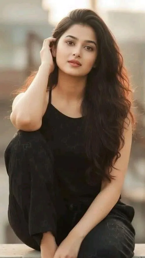 Simple Girl Pic
