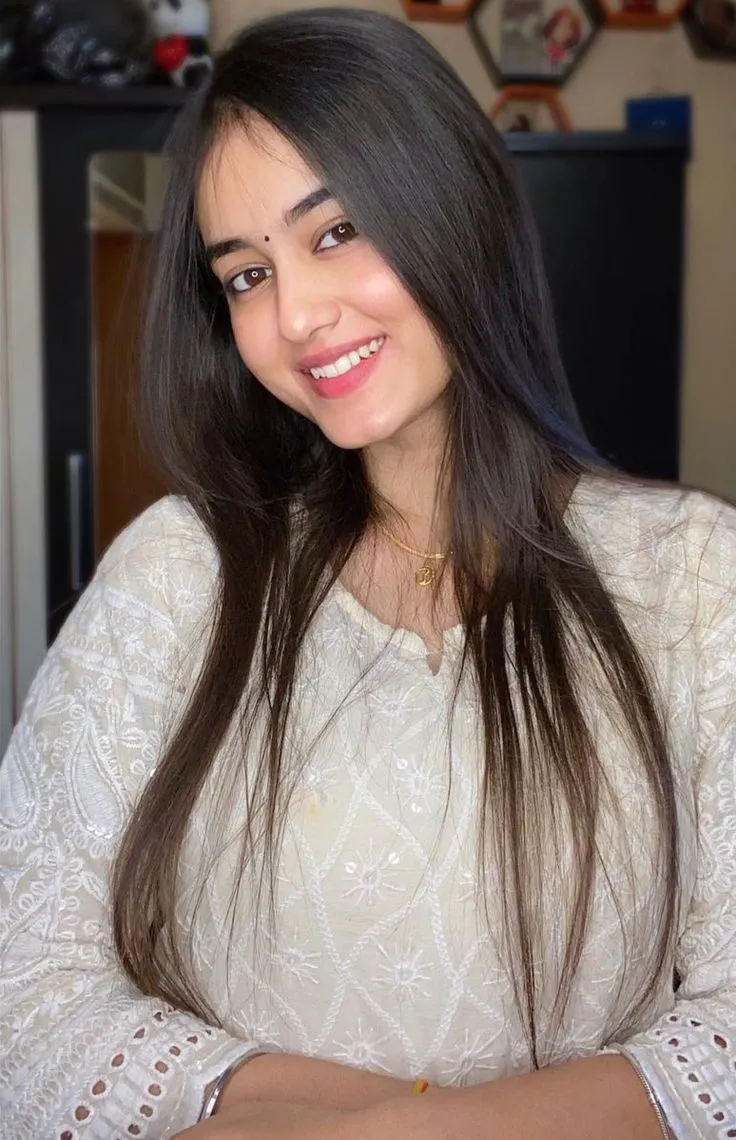 Simple Girl Pics For Dp