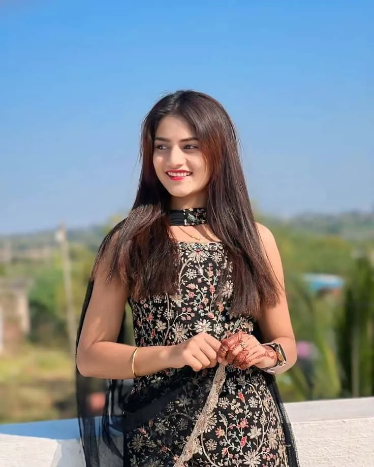 simple-girls-dp-7 Simple Girls Dp